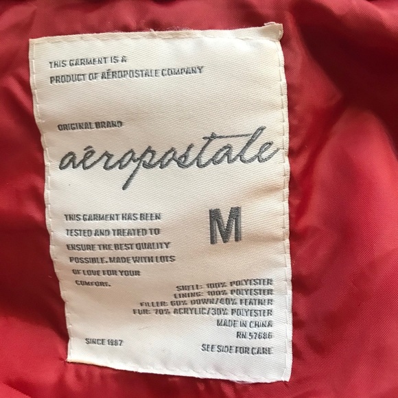 Down Puffer Vest w/ removable faux fur trim - Picture 8 of 8